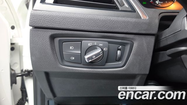 BMW 1 Series (F20) 118d Sport Special Edition 5Door 2019 — фото 27
