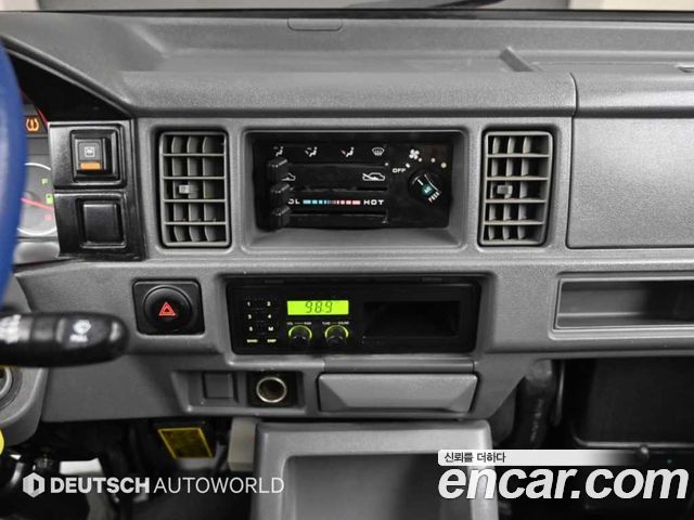 Chevrolet Labo Semi-Refrigerated Van-Truck 2020 — фото 18
