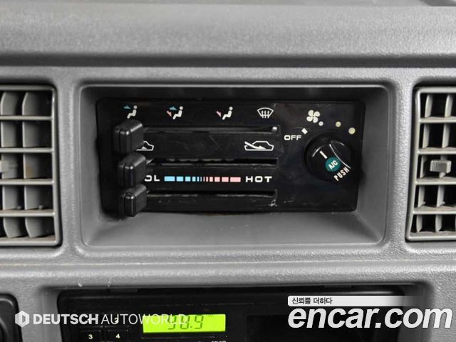Chevrolet Labo Semi-Refrigerated Van-Truck 2020 — фото 21