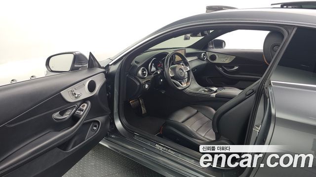 Mercedes-Benz C-Class (W205) C200 Coupe 2016 — фото 10