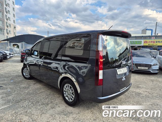Hyundai Staria Cargo 5-Seater Modern 2022 — фото 4