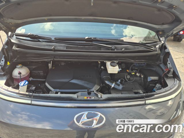 Hyundai Staria Cargo 5-Seater Modern 2022 — фото 22