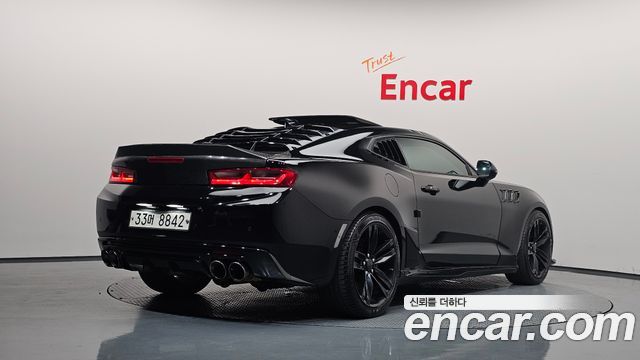 Chevrolet Camaro SS 6.2 V8 2018 — фото 2