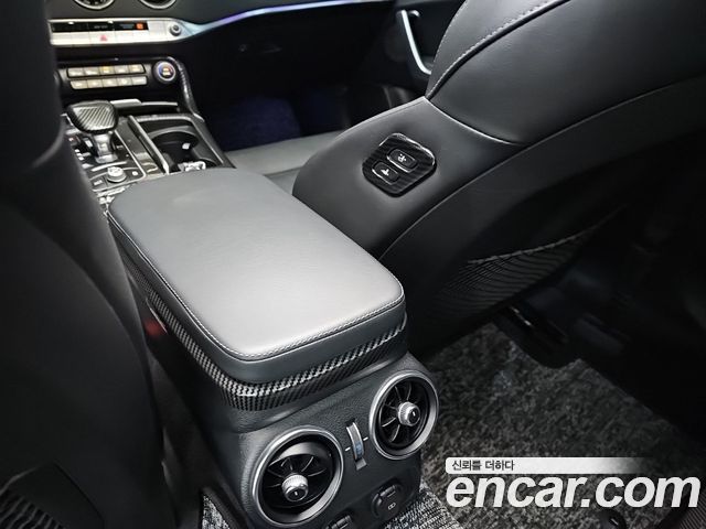 Kia Stinger 2.0 Turbo AWD Platinum 2019 — фото 18
