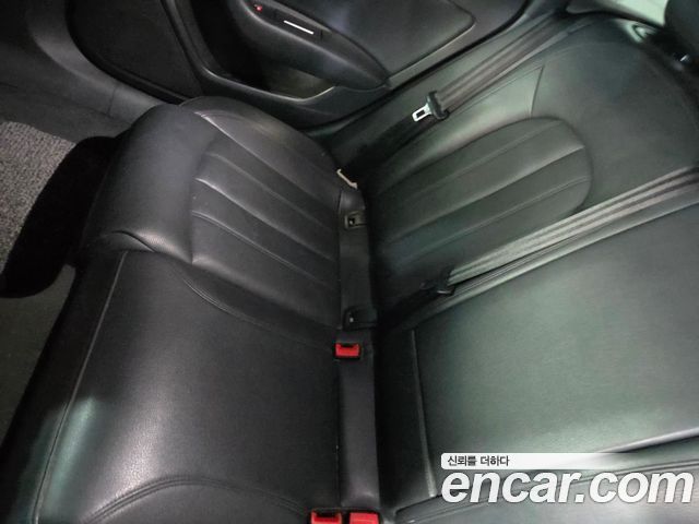 Audi A6 35 TDI Premium C7 2018 — фото 18