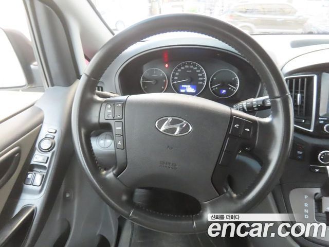 Hyundai Grand Starex Urban 9-Seater Premium 2020 — фото 21