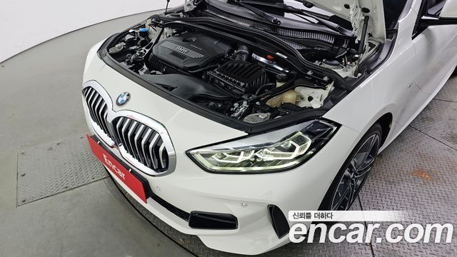 BMW 1 Series (F40) 120i M Sports 2023 — фото 6