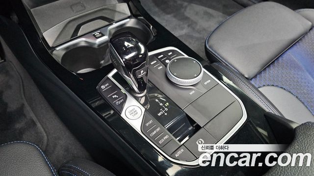 BMW 1 Series (F40) 120i M Sports 2023 — фото 9