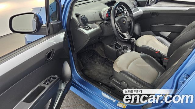 Chevrolet Spark Spark S LT 2014 — фото 10