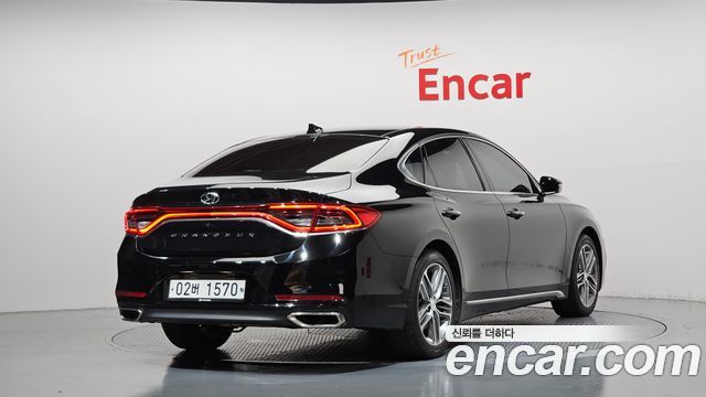 Hyundai Grandeur (IG) 3.0 LPi Exclusive (Rental Car) 2018 — фото 2