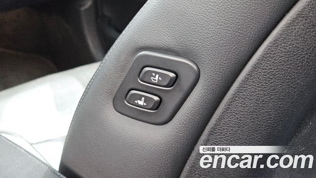 Hyundai Grandeur (IG) 3.0 LPi Exclusive (Rental Car) 2018 — фото 21