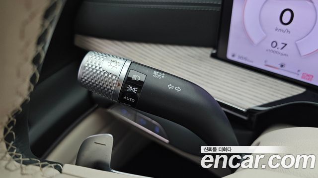 Genesis GV80 2.5T Gasoline 2WD 2025 — фото 32