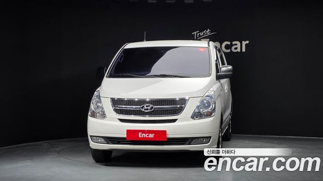 Hyundai Grand Starex 3-Seater VAN CVX Deluxe 2015 — фото 3