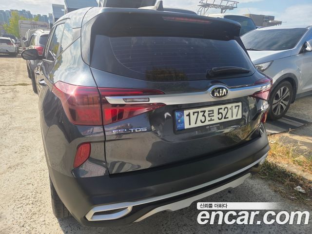 Kia Seltos Gasoline 1.6 Turbo 2WD Prestige 2022 — фото 4