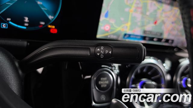Mercedes-Benz GLA-Class (H247) GLA45 AMG 4MATIC+ 2022 — фото 9