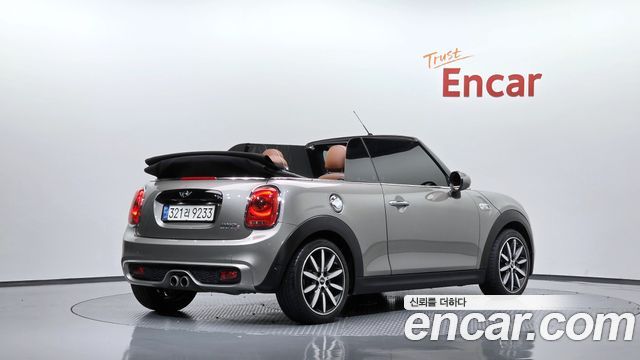 MINI Cooper S Convertible Standard 3rd 2018 — фото 2