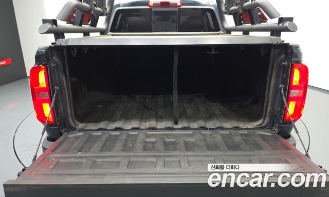 Chevrolet Colorado 3.6 Extreme 4WD 2020 — фото 15