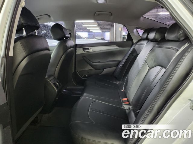 Hyundai Sonata (LF) 2.0 Style Special 2017 — фото 9