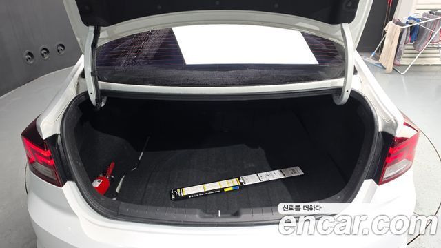 Hyundai Avante (AD) 1.6 Smart Choice 2020 — фото 20