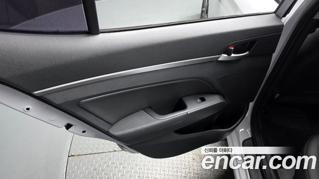 Hyundai Avante (AD) 1.6 Smart Choice 2020 — фото 25