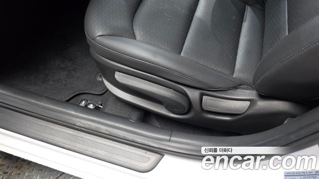 Hyundai Avante (AD) 1.6 Smart Choice 2020 — фото 30
