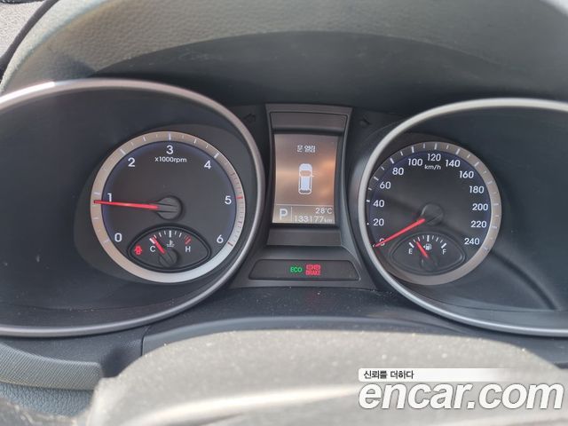 Hyundai Santa Fe (DM) Diesel(e-VGT) 2.0 2WD Morden 2014 — фото 8