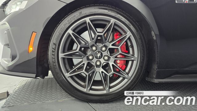 Ford Mustang (VII) 5.0 GT Premium Coupe 2024 — фото 5