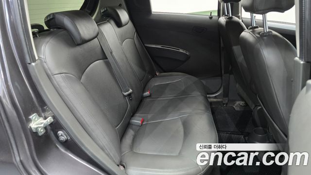 Chevrolet Spark LPG LT Standard 2014 — фото 11