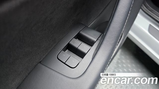 Tesla Model 3 Long Range AWD 2022 — фото 19