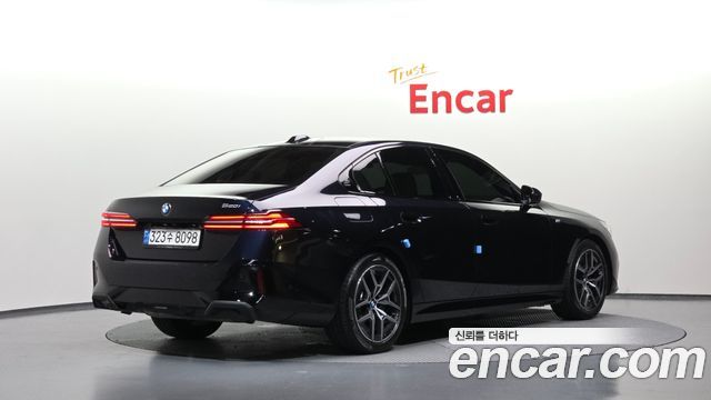 BMW 5 Series (G60) 520i M Sport 2024 — фото 2