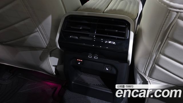 BMW 5 Series (G60) 520i M Sport 2024 — фото 18