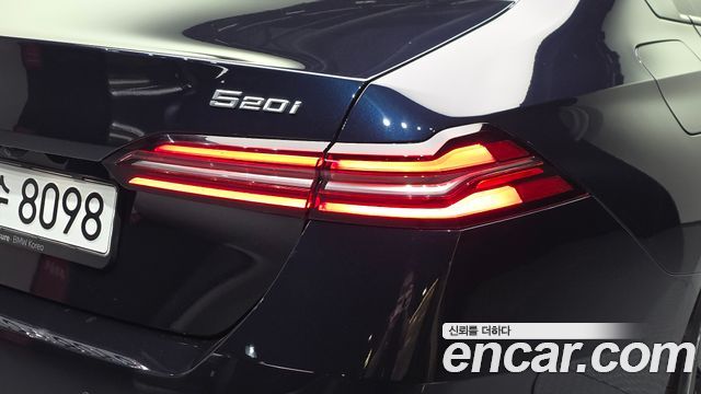 BMW 5 Series (G60) 520i M Sport 2024 — фото 23