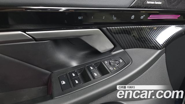 BMW 5 Series (G60) 520i M Sport 2024 — фото 28