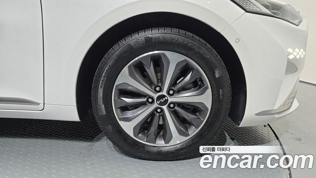 Kia K8 Hybrid Noblesse 2023 — фото 21