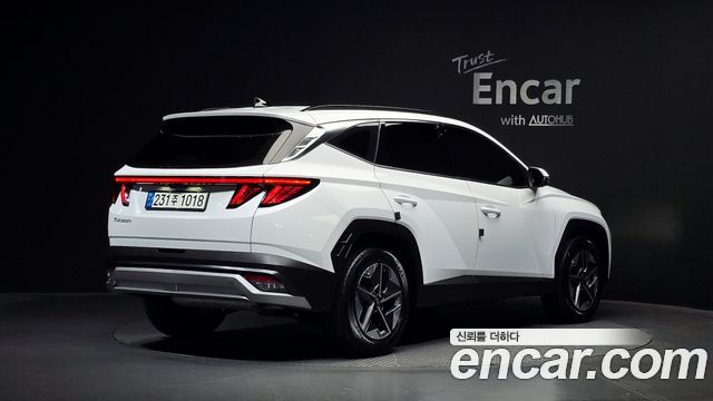 Hyundai Tucson Hybrid (NX4) HEV 1.6 2WD Inspiration 2024 — фото 2