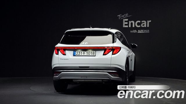 Hyundai Tucson Hybrid (NX4) HEV 1.6 2WD Inspiration 2024 — фото 4