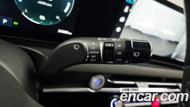 Hyundai Tucson Hybrid (NX4) HEV 1.6 2WD Inspiration 2024 — фото 28