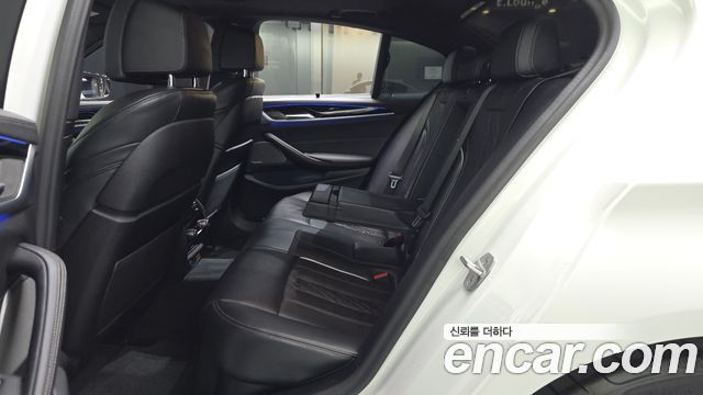 BMW 5 Series (G30) 530i M Sport Package 2023 — фото 26
