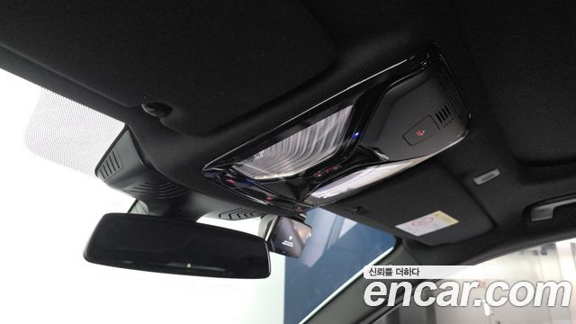 BMW 5 Series (G30) 530i M Sport Package 2023 — фото 31