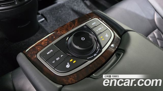 Hyundai Aslan G330 Premium 2015 — фото 19