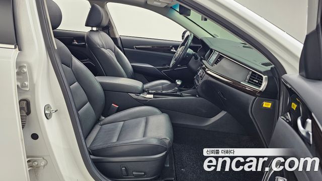 Kia K7 3.0 LPI Luxury (Rental Car) 2018 — фото 11