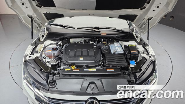 Volkswagen Arteon 2.0 TDI Prestige 2022 — фото 6