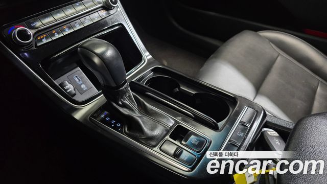 Hyundai Grandeur (IG) 3.0 Modren Basic (Rental car) 2019 — фото 9