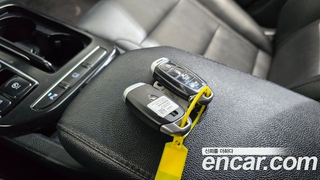 Hyundai Grandeur (IG) 3.0 Modren Basic (Rental car) 2019 — фото 15