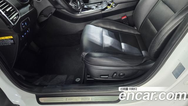 Hyundai Grandeur (IG) 3.0 Modren Basic (Rental car) 2019 — фото 18