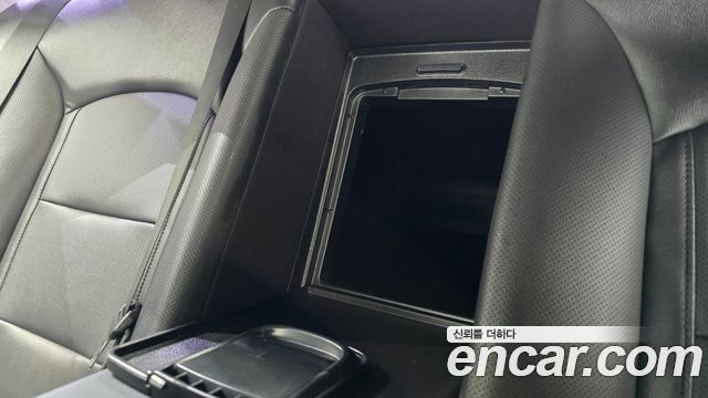 Hyundai Grandeur (IG) 3.0 Modren Basic (Rental car) 2019 — фото 29