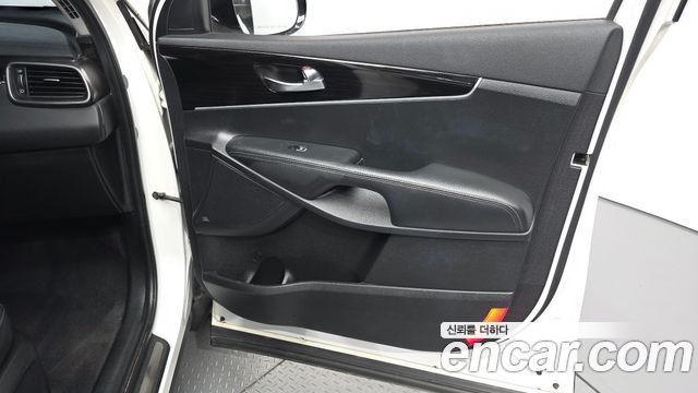 Kia Sorento Gasoline 2.0 Turbo 2WD Master Special 2020 — фото 24