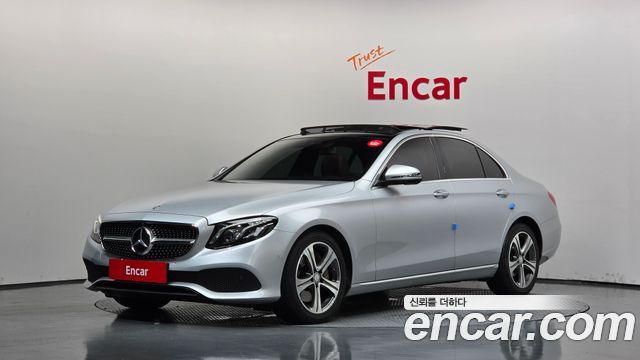 Mercedes-Benz E-Class (W213) E300 4MATIC Avnatgarde
