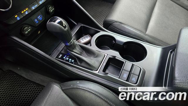 Hyundai Tucson Gasoline 1.6 turbo 2WD Style 2017 — фото 9