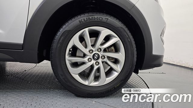 Hyundai Tucson Gasoline 1.6 turbo 2WD Style 2017 — фото 21